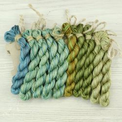 НМул-О-3401 Набор ниток OwlForest для схемы «Окошки» (DMC) 40 каунт в 1 нить