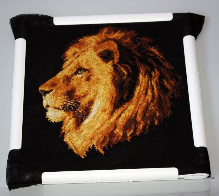 UCF3 Рамка универсальная для вышивки (Framecraft)