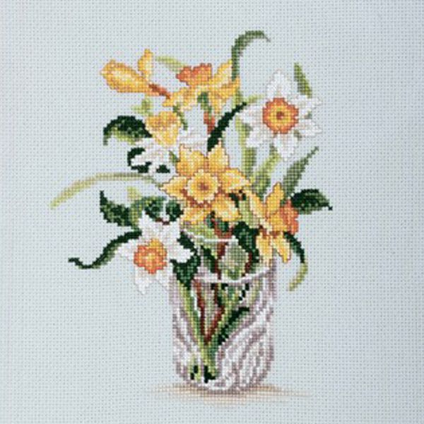 Набор для вышивания крестом РТО "Нарциссы в хрустальном стакане" С180