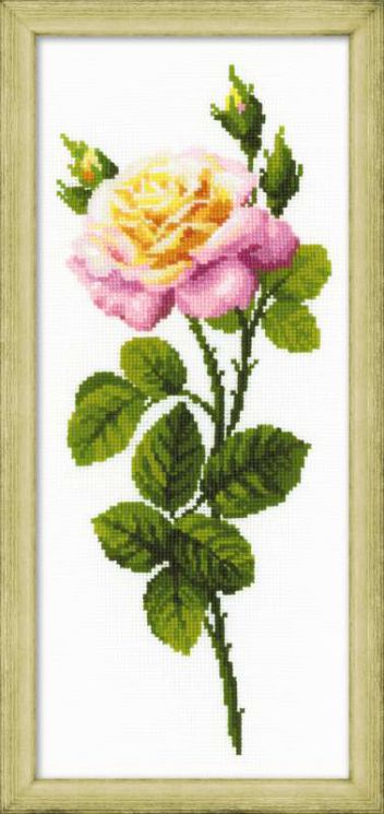 Набор для вышивания "RIOLIS" "Дивный цветок" 1331