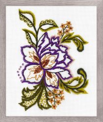 1687 Набор для вышивания Риолис "Цветочный этюд"
